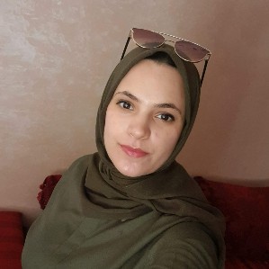 HAYAT LOULOUCHI