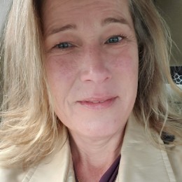 Christy Reeves